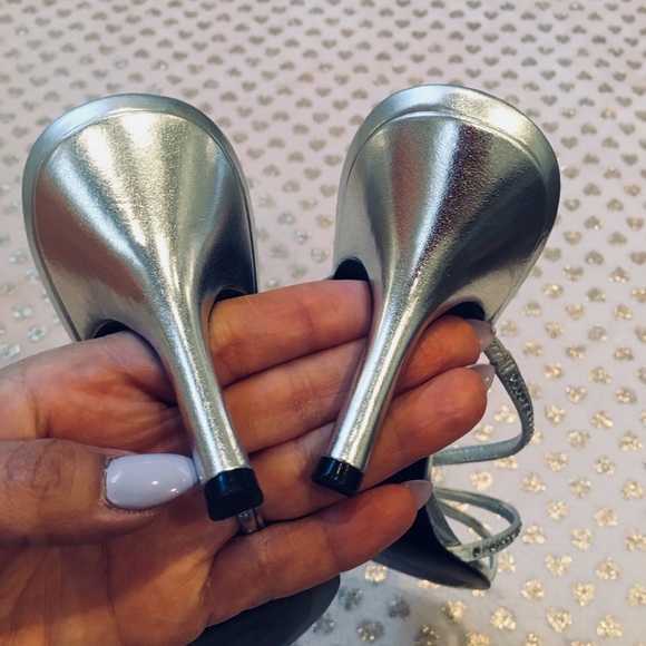 π Nina mules π with Rhinestones sz 61/2 - Picture 4 of 7